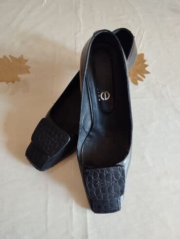 qadin pencekleri: Tuflilər, Ölçü: 38, rəng - Qara, İşlənmiş — 4