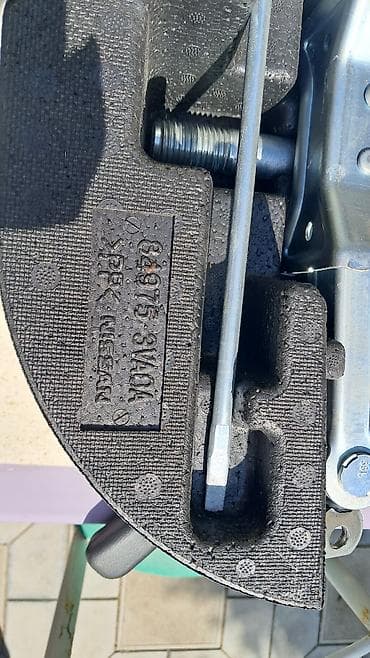 Mexaniki əl alətləri: Avtomobil üçün tam ehtiyat təkər aləti dəsti sa Məhsul təsviri: - — 5