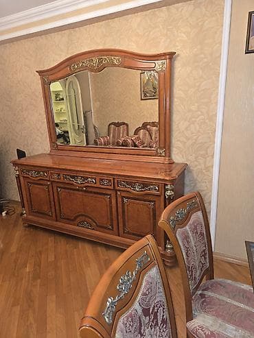 Kral mebeldən 20000 usd alınıb. Klassik üslubda qonaq otağı üçün mebel