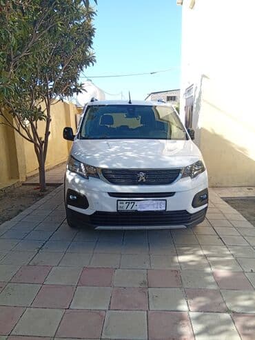 osram lampaları: Peugeot : 1.5 l | 2023 il 55000 km Van/Minivan — 9