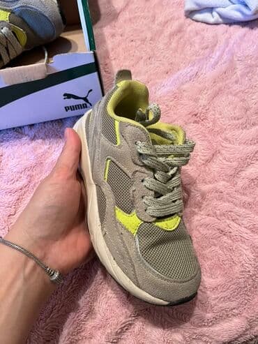 30 razmer: Zara 30 olcu hem oglan hem qiza uygundur hec bir sixintisi yoxdur cox — 2