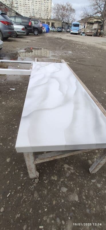 стеклянный фартук для кухни: Mərmər Suni tokme Korian Mərmər ve Korian Her cur Mərmərler metbex — 5