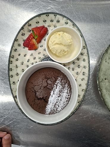 ​👨‍🍳 İş Axtarıram: Soyuq Bölüm / Aşpaz Köməkçisi ​Salam hər kəsə! — 10