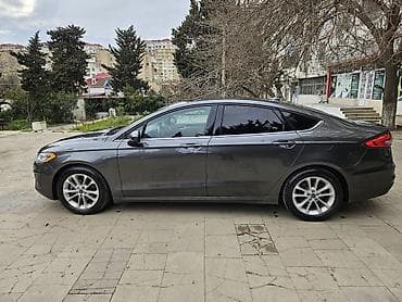 opel astra stopu: Ford Fusion: 1.5 l | 2019 il 89 km Sedan — 8