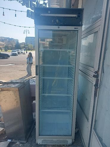 Bineqedi 6 ci mkr kuruqunda abseron marketin yaninda olur ela