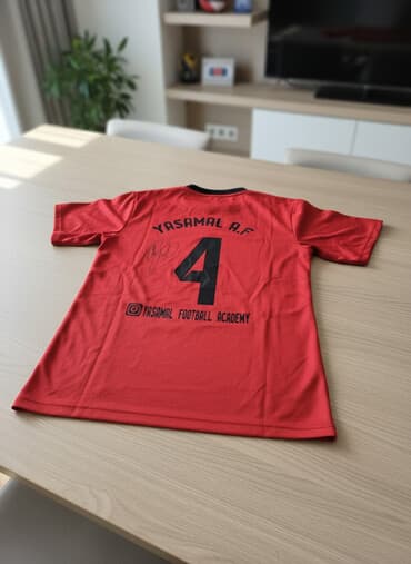 Futbolka, Nike, S, rəng - Qırmızı lalafo.az -da Futbolka, Nike, S, rəng - Qırmızı