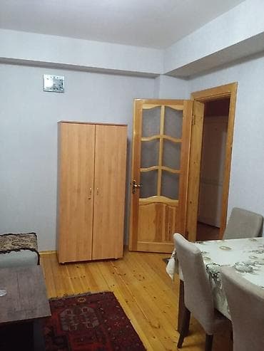 sumqayitda saatliq evler: 2 otaqlı mənzil – tam mebellidir - Yataq otağı: iki nəfərlik çarpayı — 10