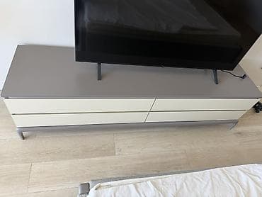 ekran sekilleri qara: İşlənmiş, Düz TV altlığı, Polkalı — 3