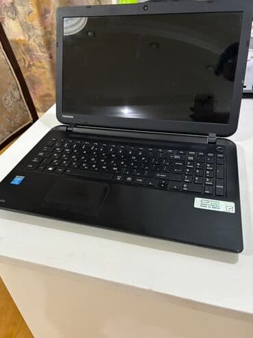 toshiba komputerlerin qiymeti: Çantası,mausu,zəmanəti var Toshiba noutbuk - Brend: Toshiba - — 2