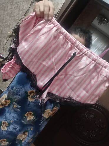 женские белые жилетки: Шорты, VictoriaS Secret, цвет - Белый — 2