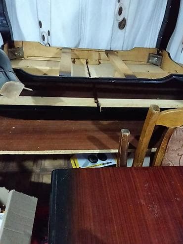 şurub: Mətbəx üçün, Açılmayan, Dördbucaq masa, 2 stul — 1