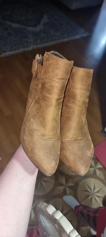 Размер: 37, цвет - Коричневый, Б/у — 2