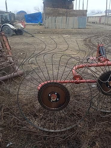 bmw x5 stop: Ot yığımı üçün traktor asılqanlı “barmaqlı” çarxlı tırmık/ot yığan — 4