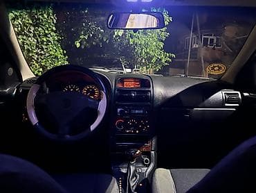 Opel Astra: 2 l | 1998 il 350000 km Hetçbek — 8