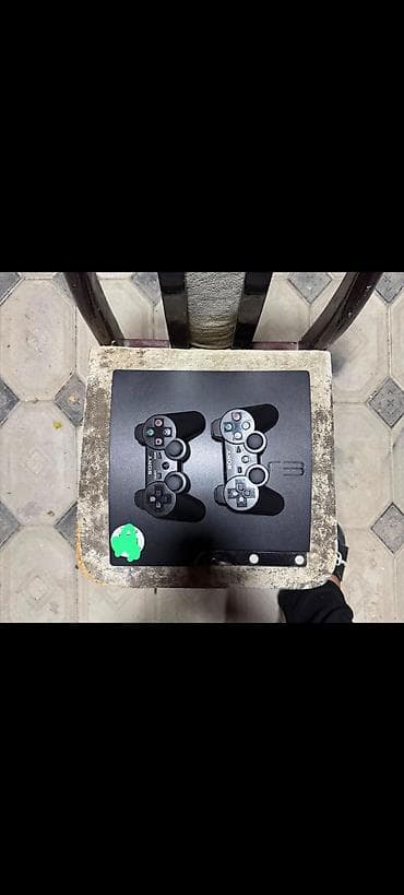Playstation 3 slim 2 arginal pultu 500 gb 50 oyun var adapteri var lalafo.az -da Playstation 3 slim 2 arginal pultu 500 gb 50 oyun var adapteri var