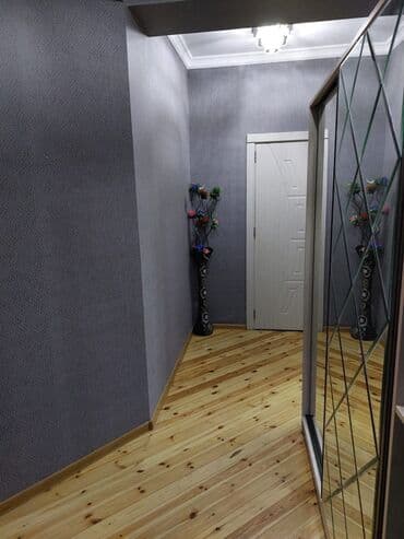 yevlaxda ev: 3 otaqlı, Yeni tikili, 77 kv. m — 1