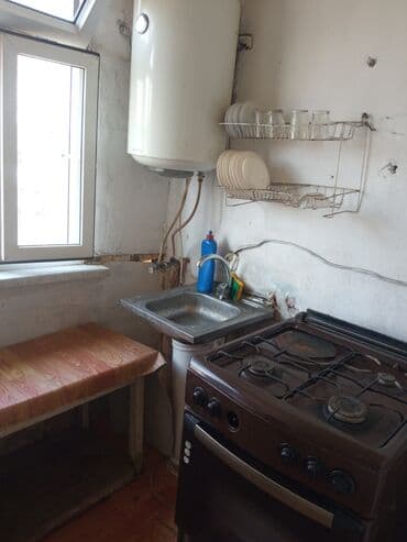 ucuz kirayə həyət evləri: 2 otaqlı mənzil – geniş zal və yataq otağı Xüsusiyyətlər: - Plan — 8