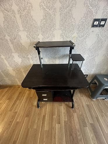 komputer: Düz masa, Polkalı, Siyirməli, Metal, Zəmanətsiz, Kredit yoxdur — 5