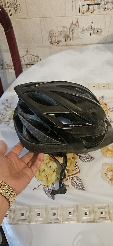 fit: Məhsul: Trek velosiped dəbilqəsi amerikadan gelib - Rəng: Qara — 2