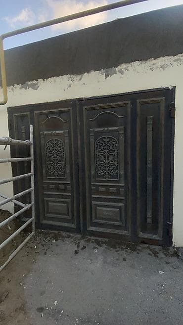Mənzil üçün İşlənmiş Giriş qapısı Ünvandan götürmə