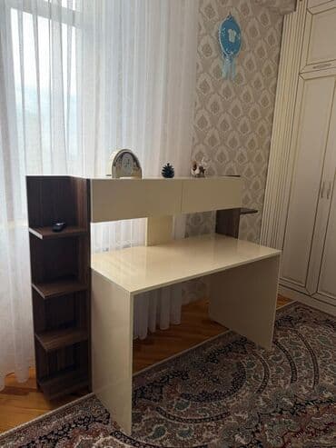 Информатика: Прямой стол, Без стула, С полками, Без выдвижных ящиков, МДФ — 3