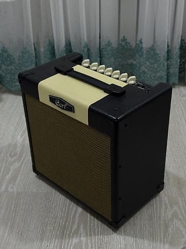 İşlənmiş Gitara gücləndiricisi, 15 Vt, Ünvandan götürmə, Pulsuz çatdırılma, Ödənişli çatdırılma — 1