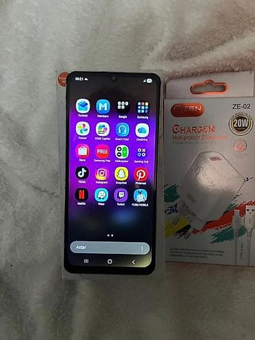 samsung qimeti: Samsung Galaxy A06, 128 GB, rəng - Qızılı, İki sim kartlı — 6