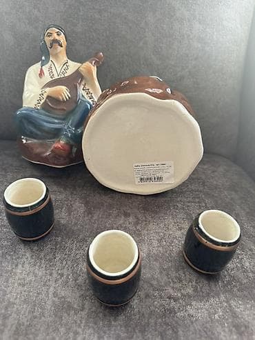 ət balta: Keramika içki dəsti – tematik qrafin və stəkanlar - Material — 3