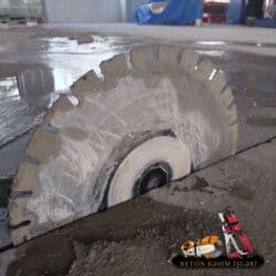 Santexnik işləri: #Betonkesme #betondeşmə Beton kubik kərpic - dən kəsim deşim — 9