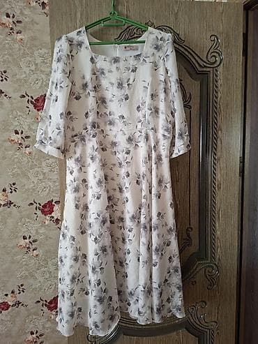 off white jakna: Qadın geyimləri dəsti 1) Ağ rəngli, boz çiçək naxışlı don - Brend — 2