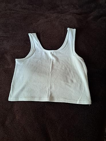 crop geyim: Ağ rəngli qadın crop-top - Model: qolsuz, qalın qayçı formalı — 1