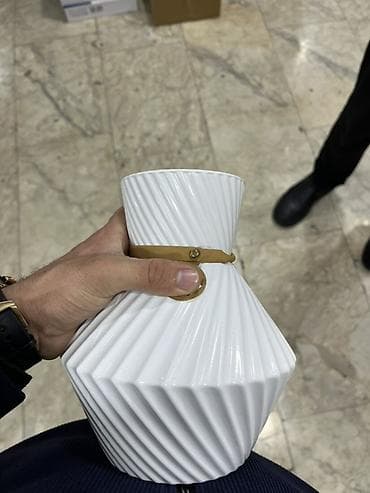 Vazalar: Vaza dəsti, Keramika — 2