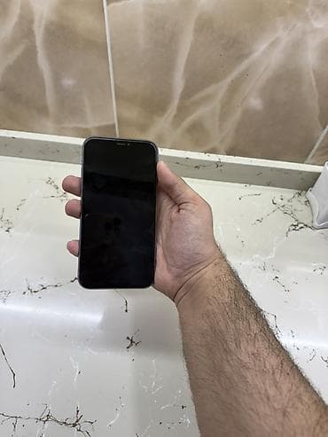 poco telefonlar: IPhone 11, Simsiz şarj — 2