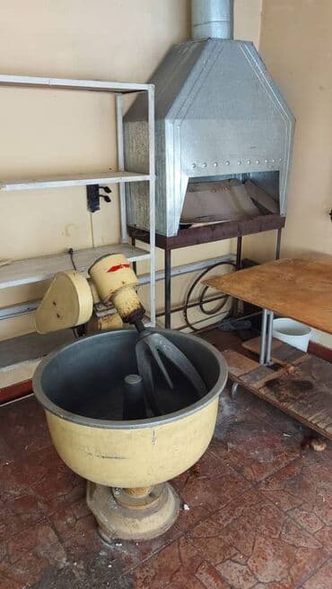 1 otaq kirayə verirəm: Xətai rayonu Əhmədli metrosunun yaxınlığında,20 kv.m sahəsi olan — 4