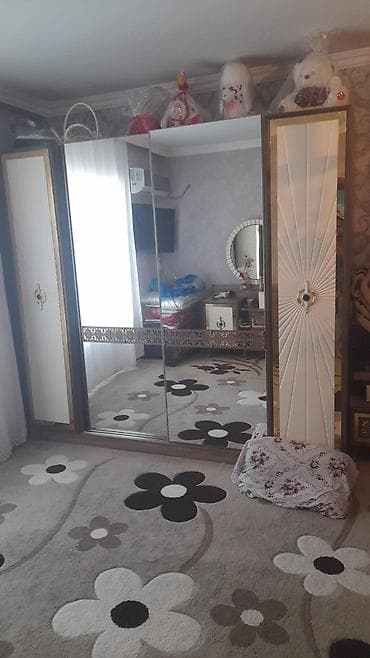 Yataq otağı mebel dəsti Tərkib - 4 qapılı dolab: ortada iki iri lalafo.az -da Yataq otağı mebel dəsti Tərkib - 4 qapılı dolab: ortada iki iri