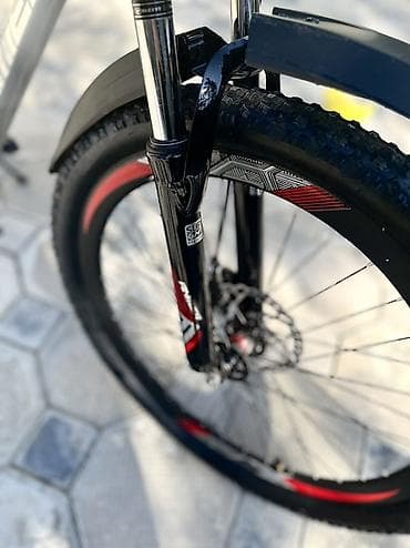 peredok velo: Velosiped 26-ıliq alınıb sürülmayib. 21 Skorost. Çantası, su qabı — 6