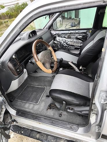 Ehtiyat hissələri: Mitsubishi Pajero/Montero (5 qapılı SUV) – Qabaq potbires qoyulmali — 3