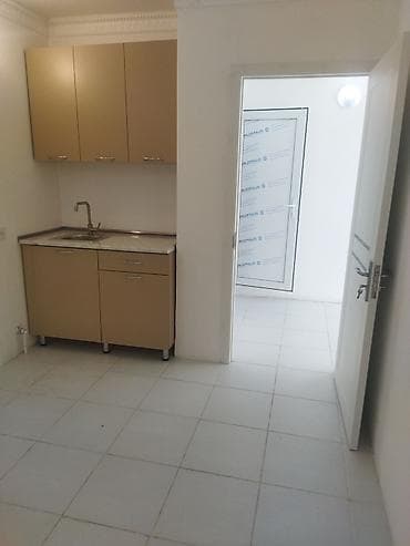 xrdalanda heyet evi satliq: 2 otaqdan ibarət 33 k/m vayfay, san.uzeldən ibarət - Döşəmə: ağ — 8