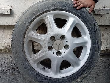 w210 diski: Mercedes-Benz disk və təkər dəsti - Disk: 5 çıxıntılı, gümüş rəng — 1