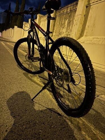 велосипеды с надувными колесами: İşlənmiş Dağ velosipedi 26", sürətlərin sayı: 21, Ünvandan götürmə — 14