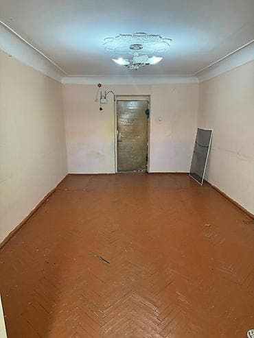 enzesde satilan evler: Salam. Opişteldi. Sumqayıt İnşatçılar kuçəsi. 9 nöm məktəbin yanı — 1