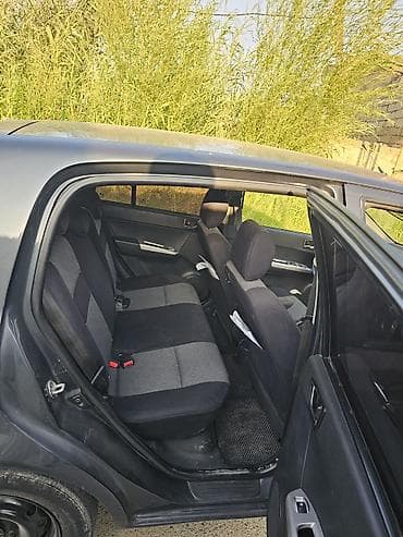hyunday i10: Hyundai Getz, qara rəng, 5 qapılı hetçbek. Texniki xüsusiyyətlər və — 5