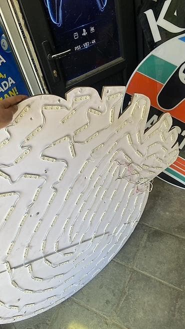 3 d panel: LED işıqlı “PLAYSTATION – KONAMI” vitrin lövhəsi — 2