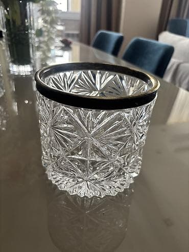 Kəsilmiş naxışlı kristal qab – metal haşiyəli - Material: şəffaf