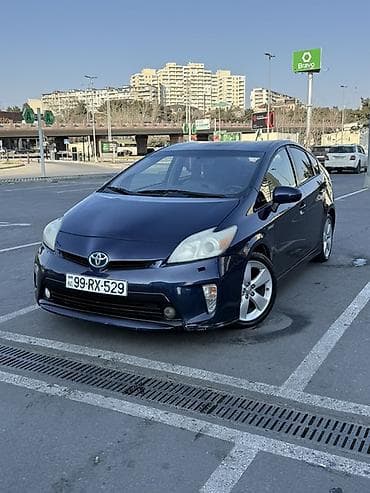 vito disk: Toyota Prius Hybrid – mavi rəng, 5 qapılı liftbek kuzov. Texniki — 3
