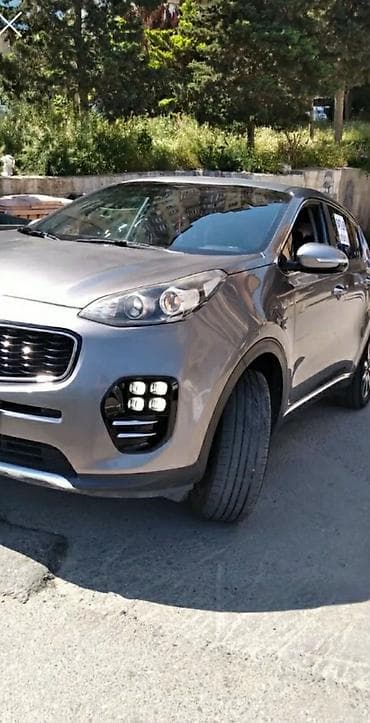 byd satisi: Kia Sportage: 2 l | 2017 il Krossover — 2