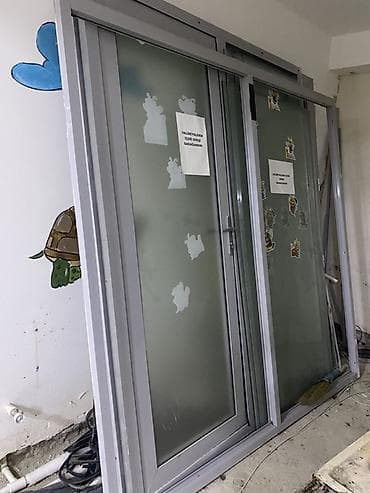 Alüminium çərçivəli sürüşən şüşə qapı komplekti 2 qapı 1 pəncərə - — 2