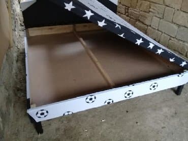 carpayi bazali: Taxt bazali

2 neferlikdir sandigsiz 2 neferlik 100m — 8