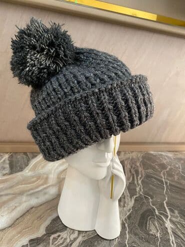 qadin ucun qis papaqlari: Təzədir. Geyinilmeyib. Yundur — 2