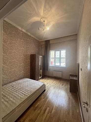 a frame qebele: Xırdalan kristal 1de yerlesir.şexsi menzilimde maklerler narahat — 5